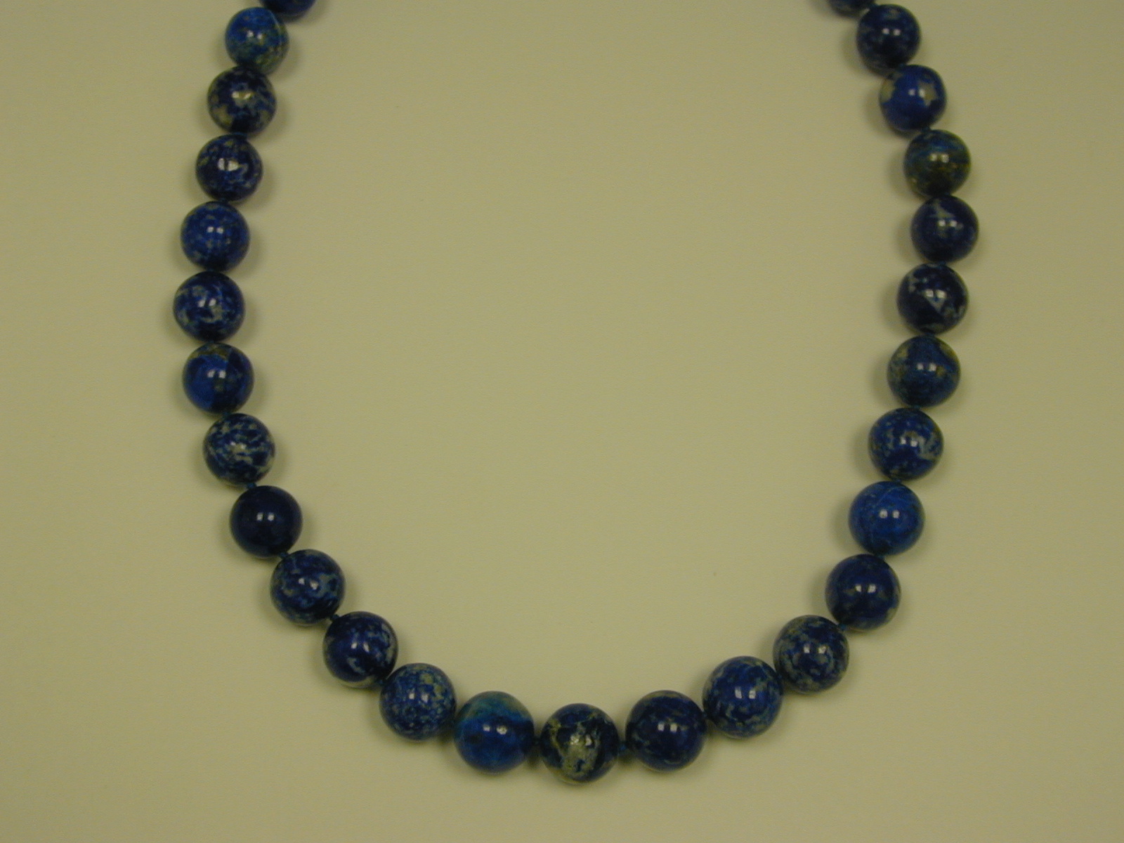 HMNE-189
